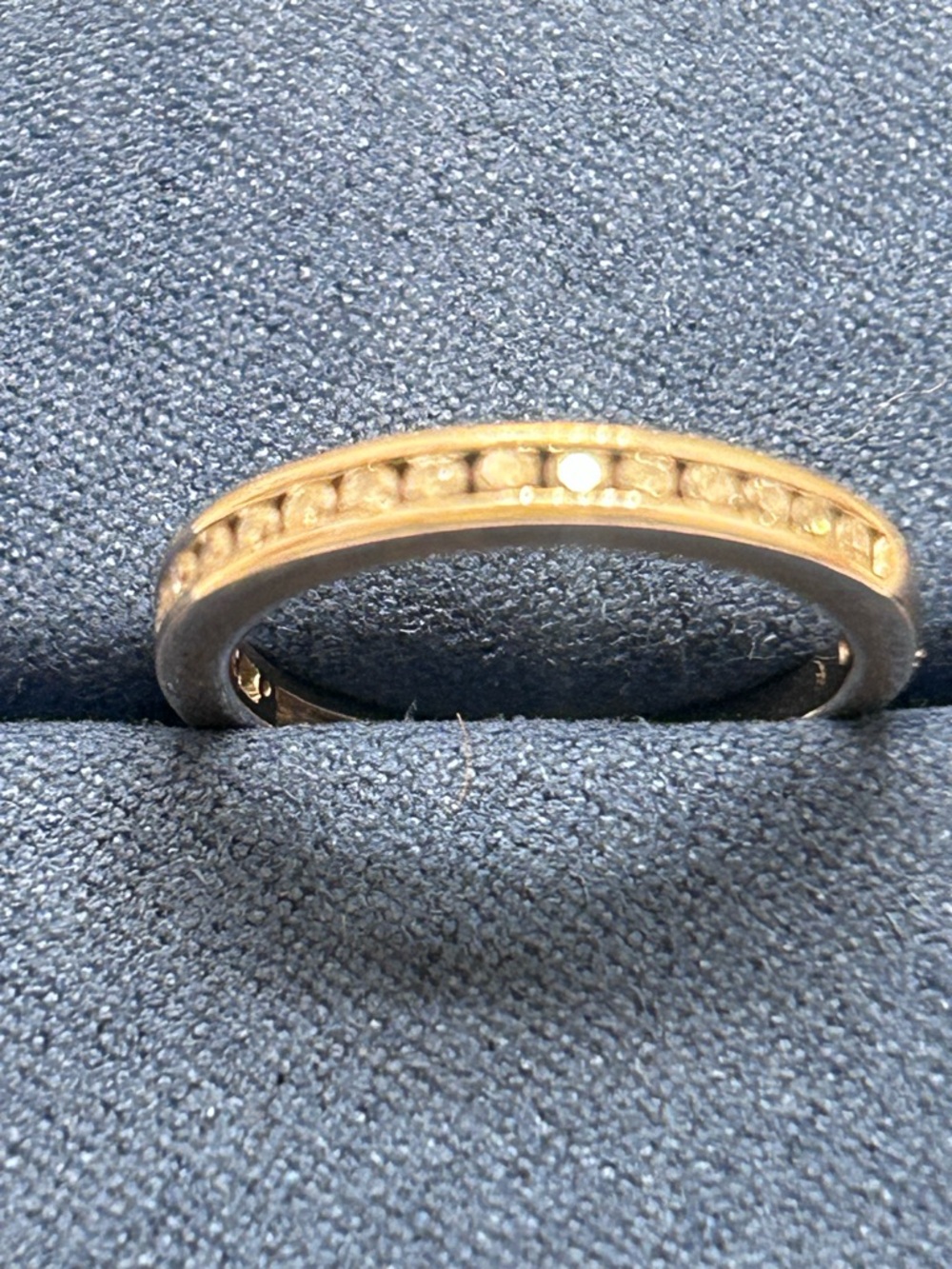 White Gold Women’s Channel-Set Natural Diamonds Wedding Band Sz 4.25